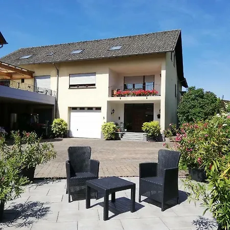 Lejlighed Wein-und Gaestehaus Alfons Bollig