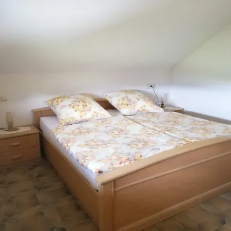 Wein-und Gaestehaus Alfons Bollig Lejlighed *